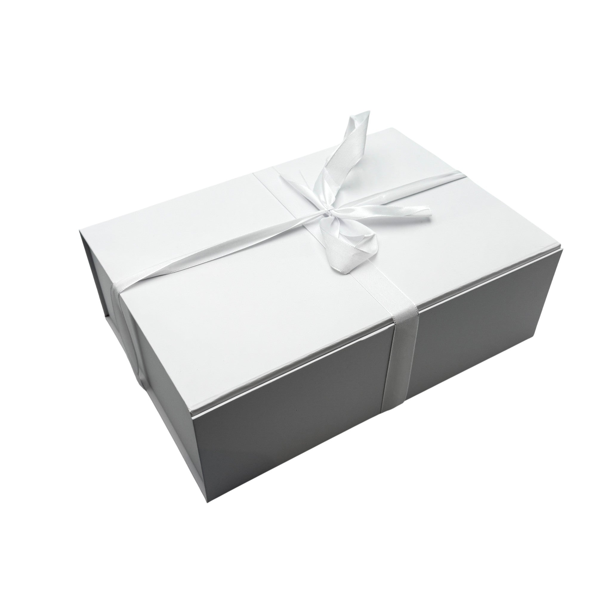 HK Gift Box Plastic White 30x15x2.7 CM 3+